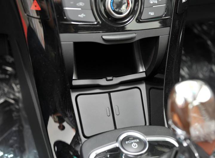 比亚迪-比亚迪秦