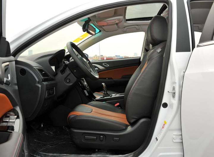 比亚迪-比亚迪秦