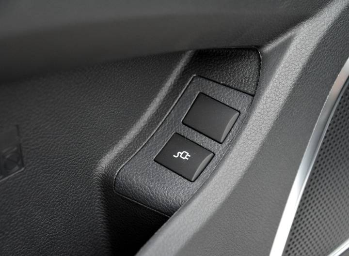 比亚迪-比亚迪秦