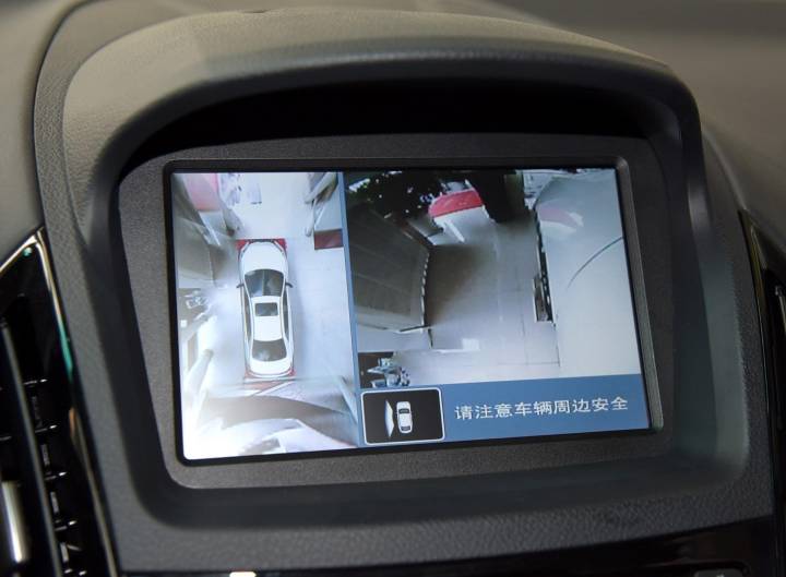 比亚迪-比亚迪秦