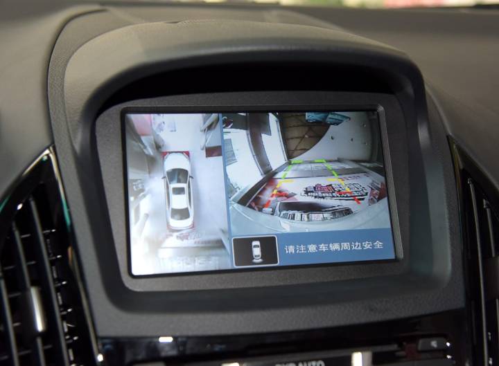 比亚迪-比亚迪秦