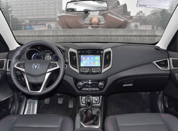 长安汽车-逸动EV