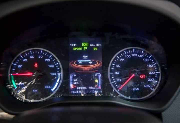 比亚迪-比亚迪秦