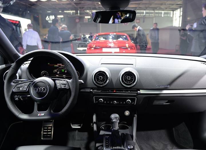 奥迪-A3(进口)新能源