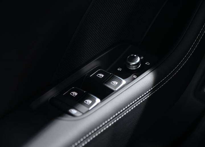 奥迪-A3(进口)新能源