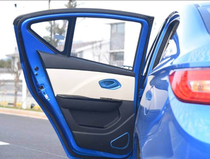 江铃集团新能源-江铃E160