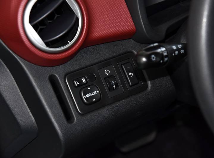 长安汽车-奔奔EV