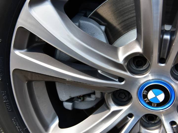 宝马-宝马X1新能源