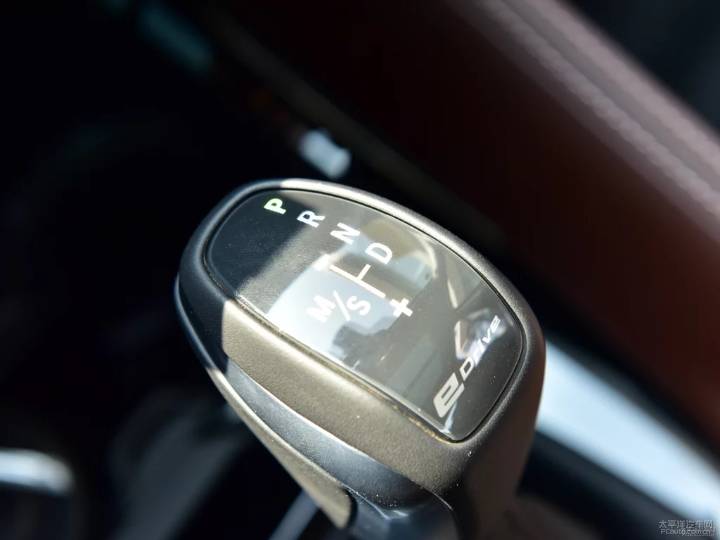 宝马-宝马X1新能源