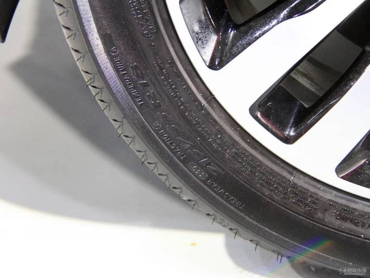 广汽传祺-传祺GS4 PHEV