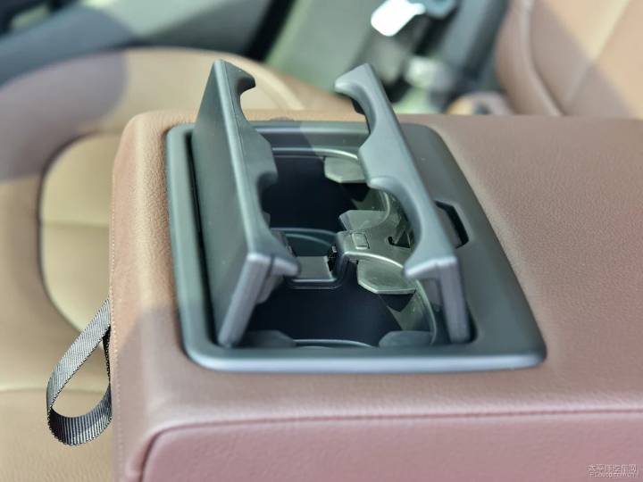 宝马-宝马X1新能源