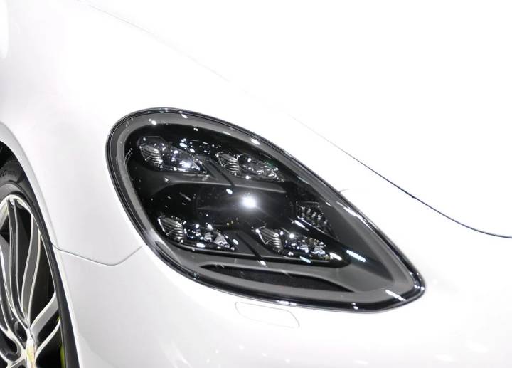 保时捷-Panamera新能源