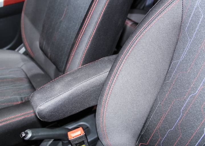 长安汽车-奔奔EV