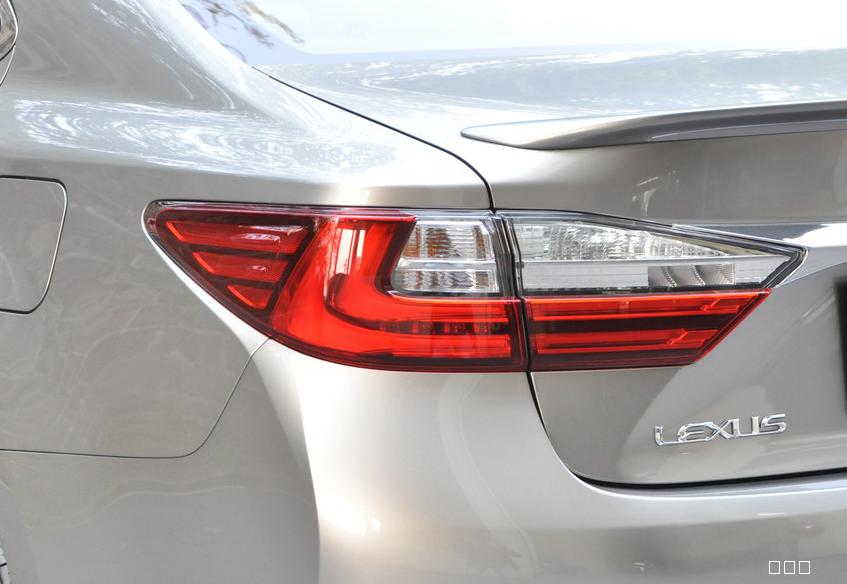 雷克萨斯-雷克萨斯ES