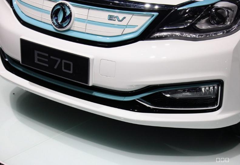 东风风神-风神E70