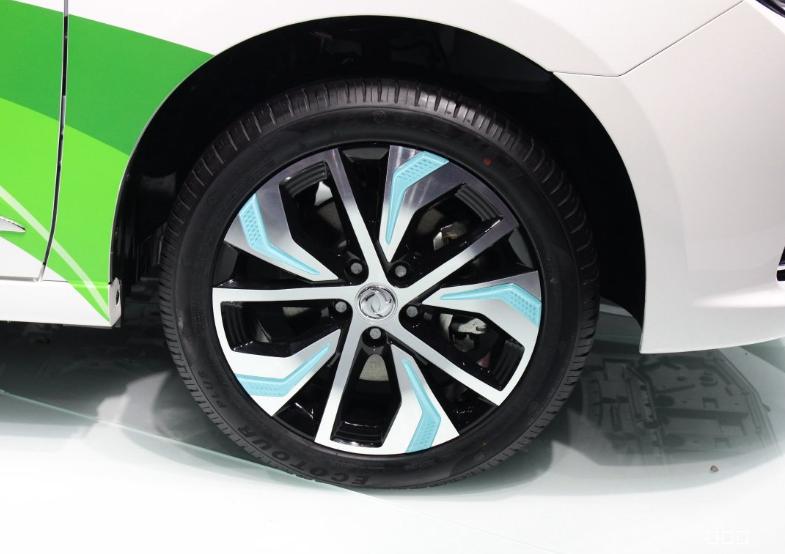 东风风神-风神E70