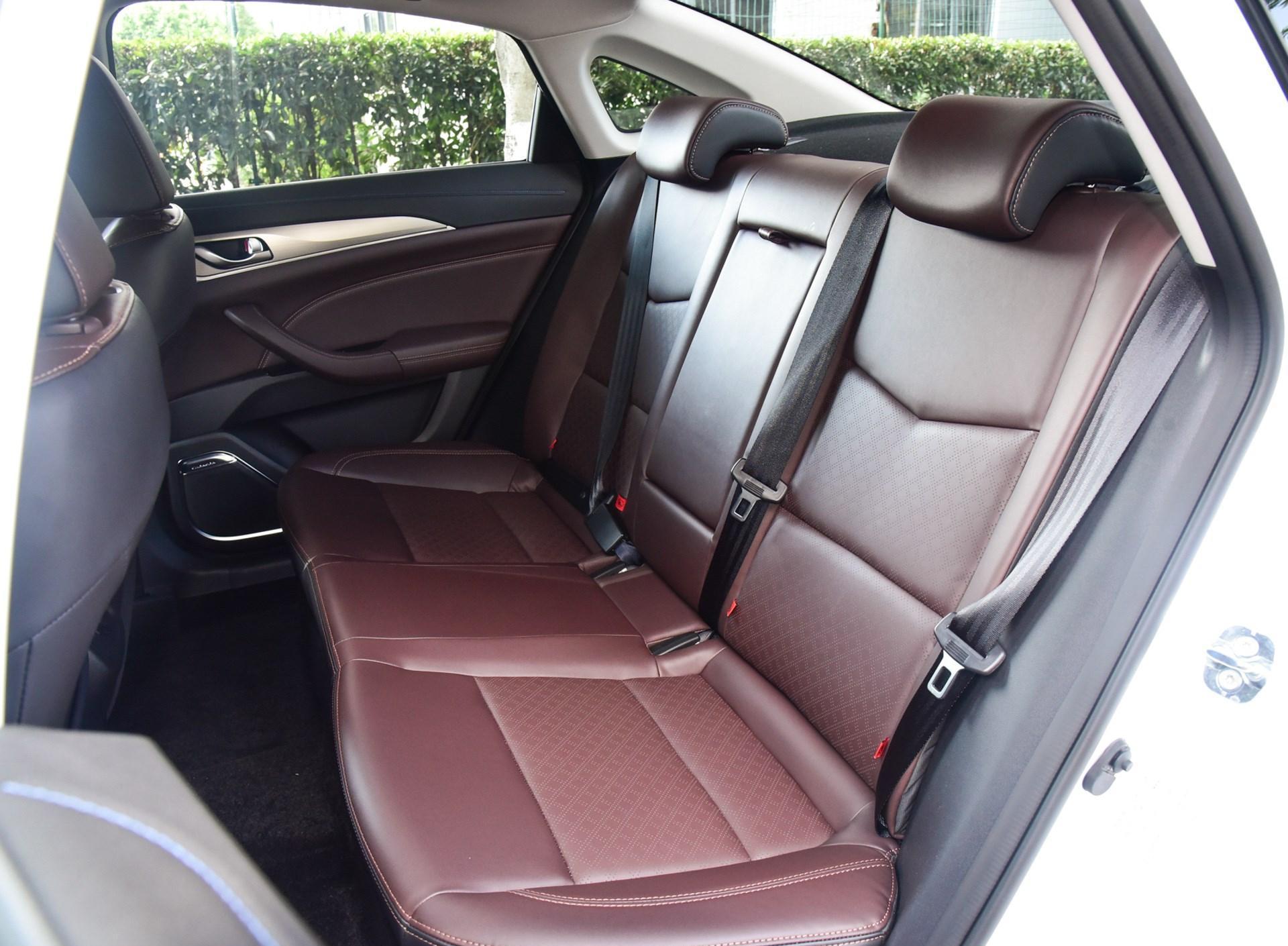 长安汽车-逸动EV