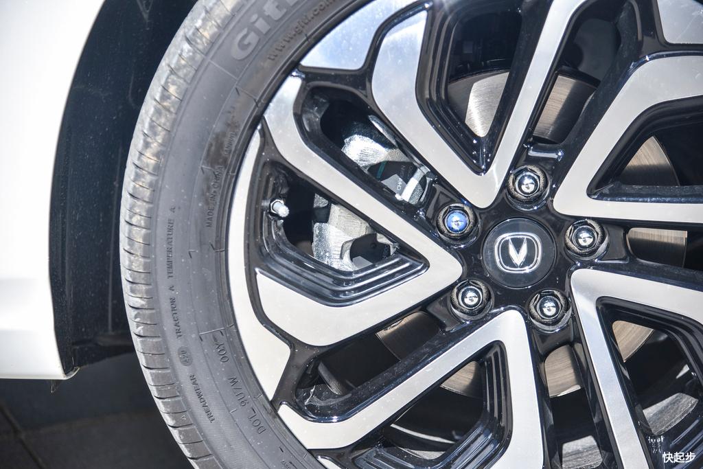 长安汽车-逸动EV