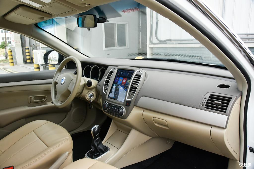 东风汽车-俊风E11K