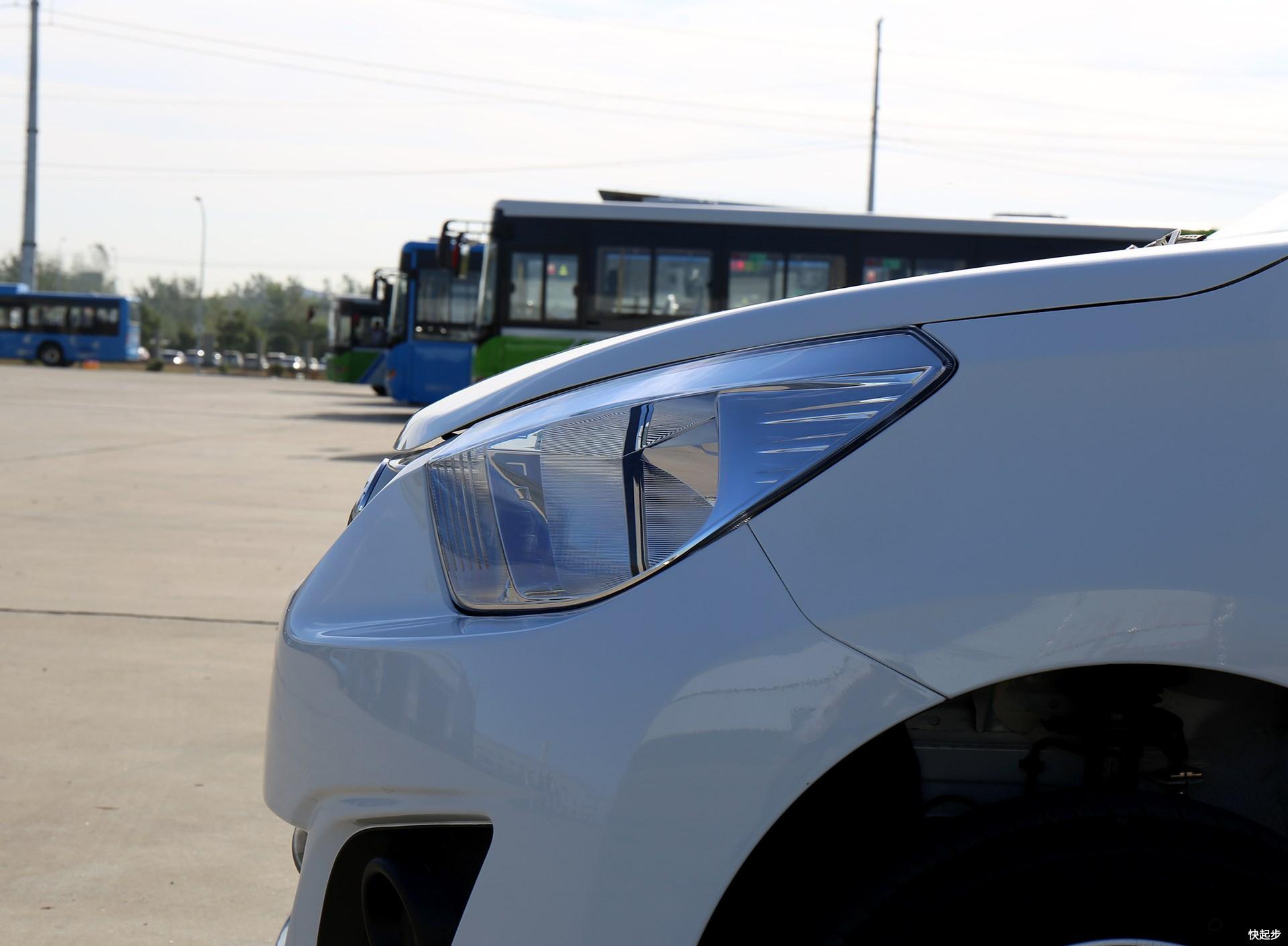 东风汽车-俊风ER30