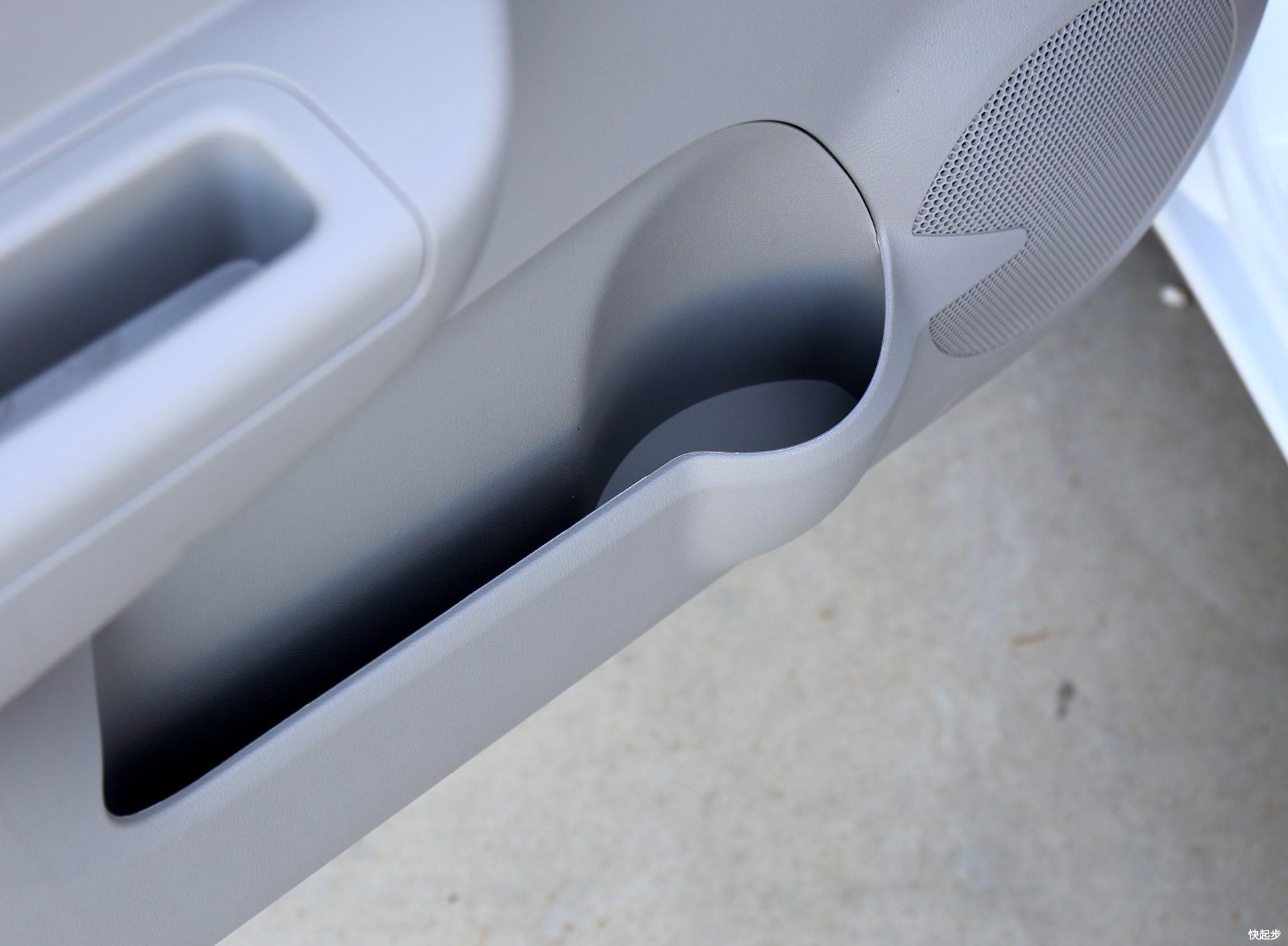 东风汽车-俊风ER30