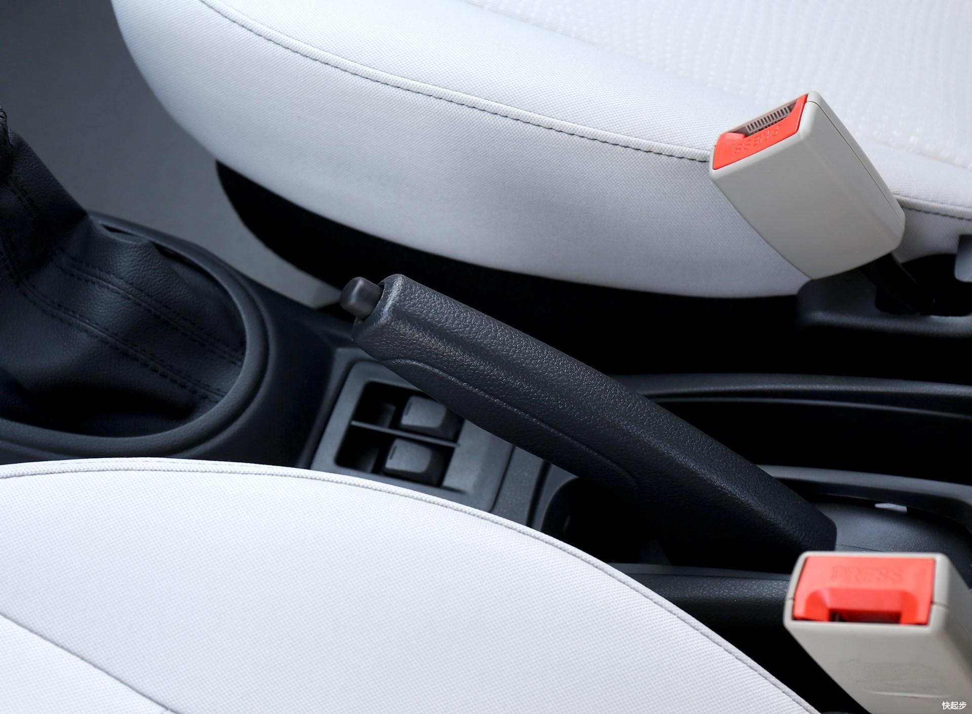 东风汽车-俊风ER30