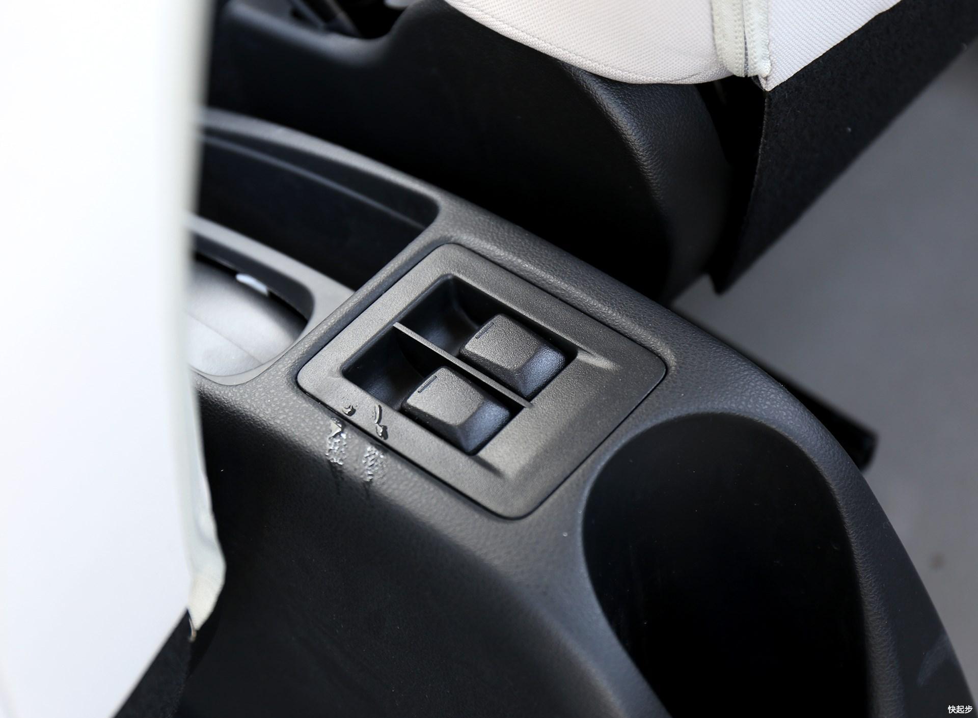 东风汽车-俊风ER30