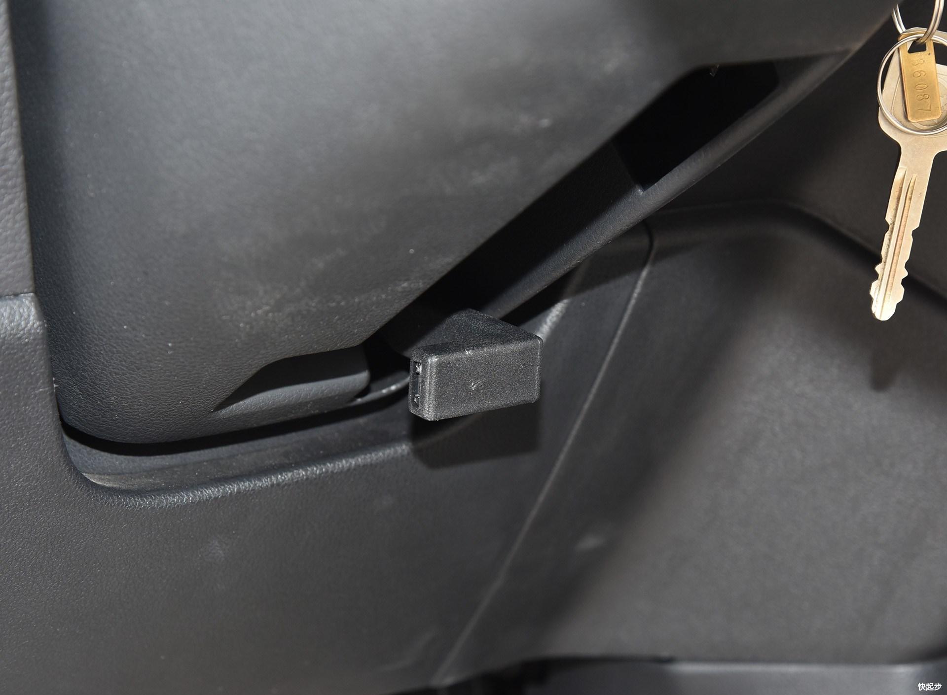 东风汽车-俊风ER30