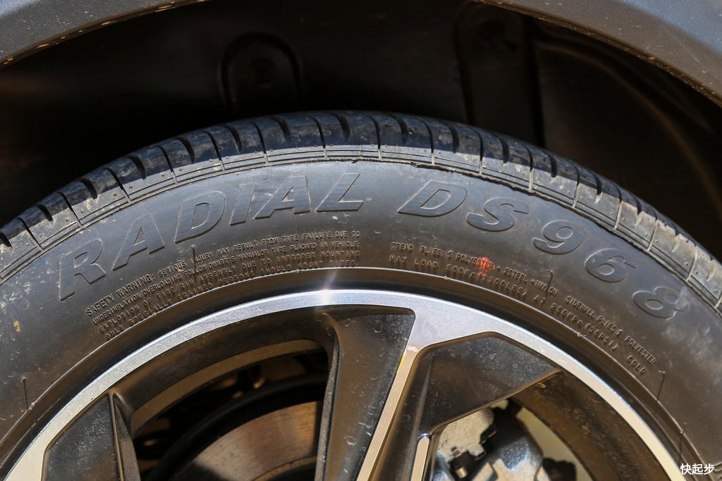 红星汽车-闪闪X2