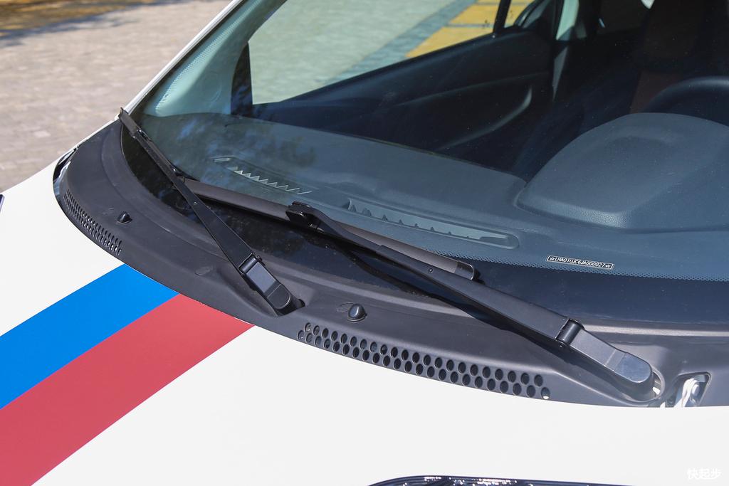 红星汽车-闪闪X2