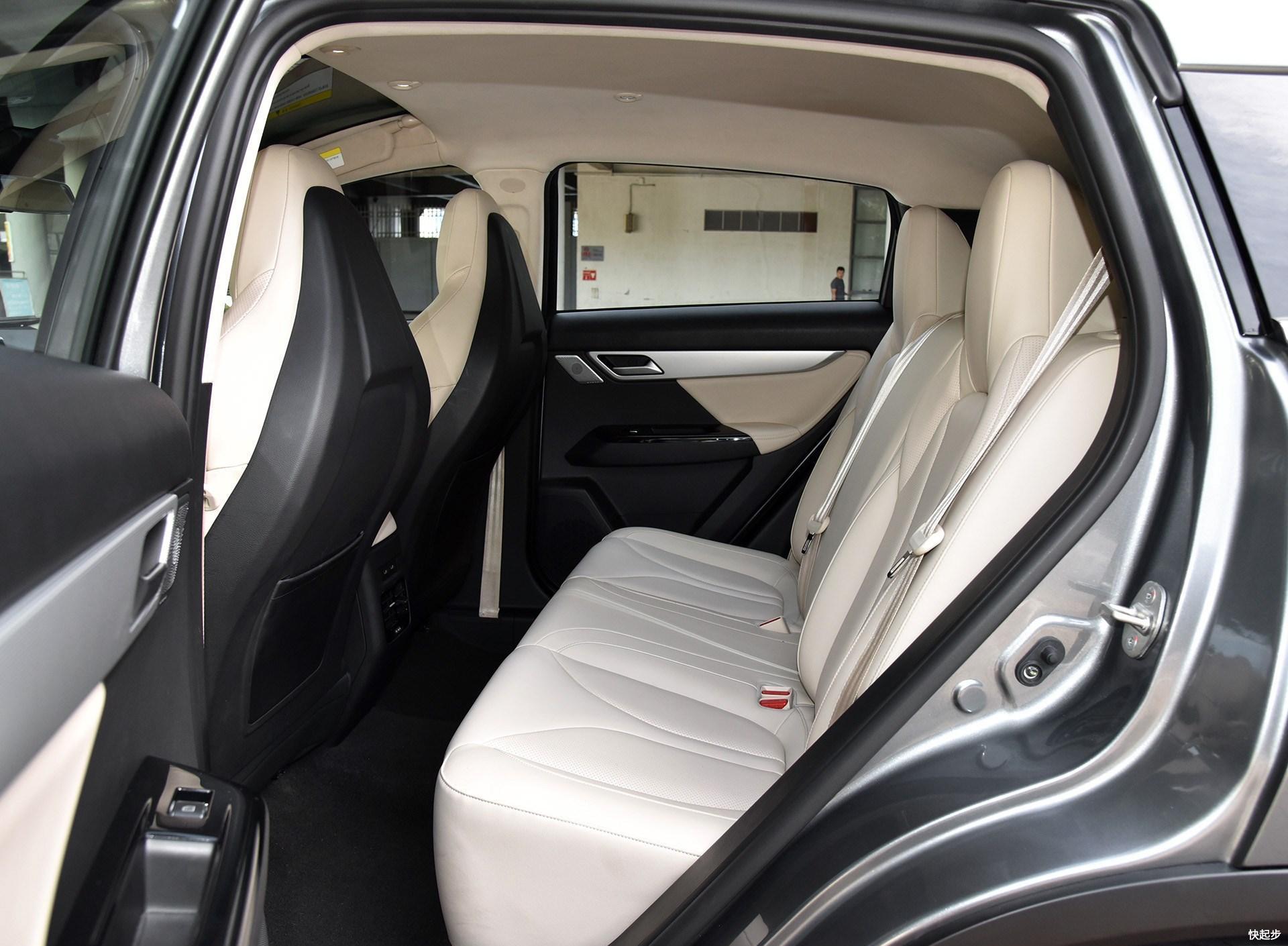 小鹏汽车-小鹏汽车G3