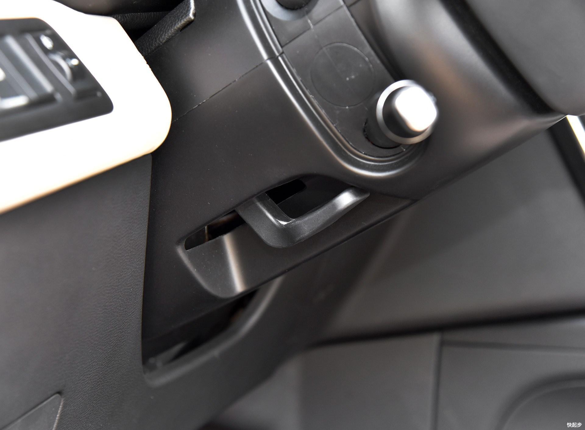 小鹏汽车-小鹏汽车G3