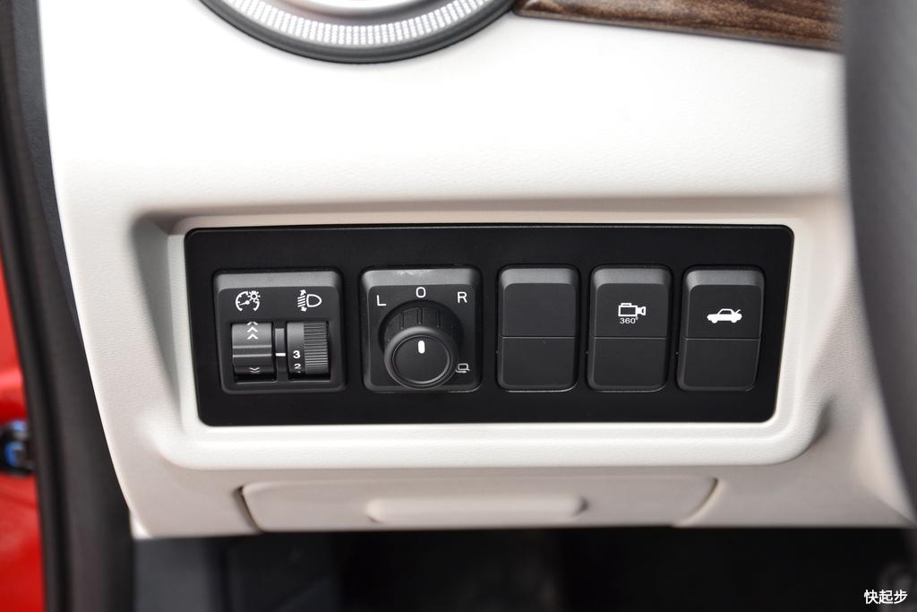 BEIJING汽车-BEIJING-EU5