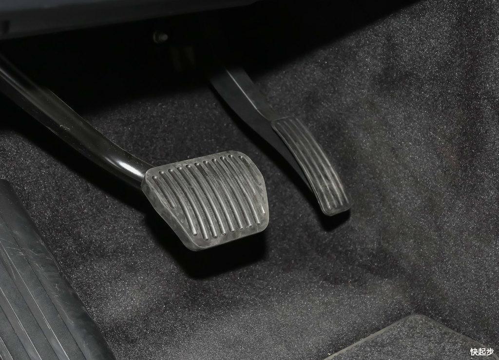 路虎-揽胜运动版