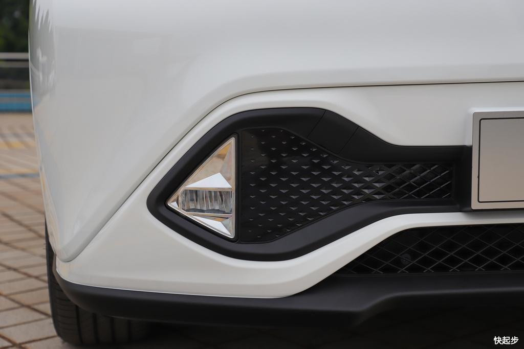 广汽三菱-祺智EV