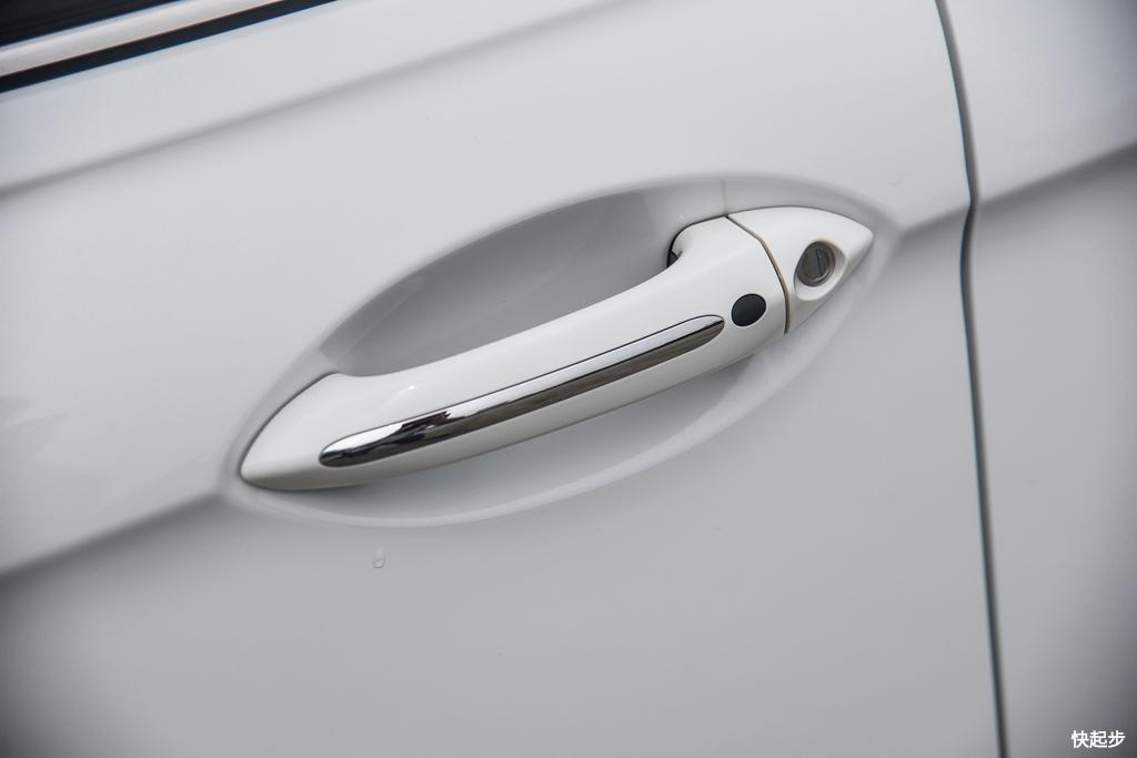 力帆汽车-力帆650 EV