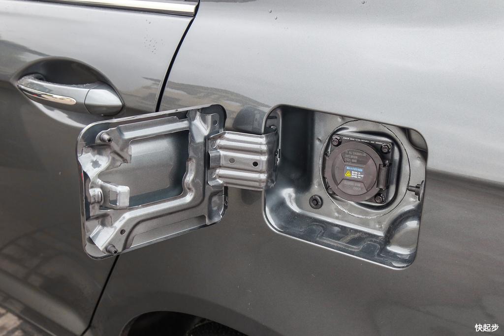 力帆汽车-力帆650 EV