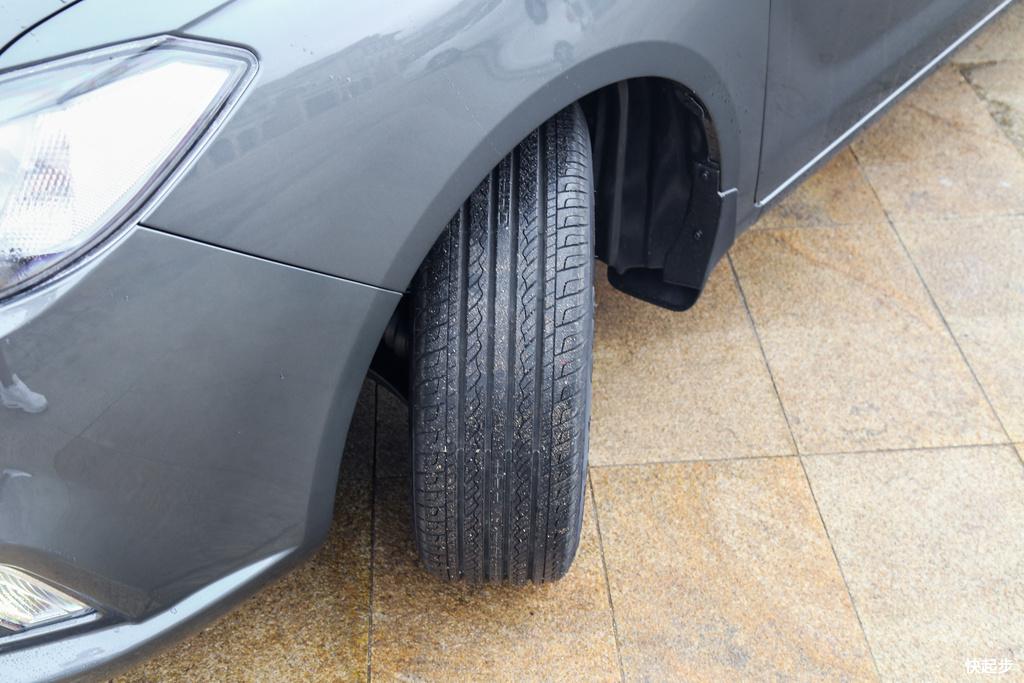 力帆汽车-力帆650 EV