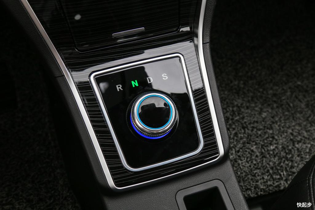 力帆汽车-力帆650 EV