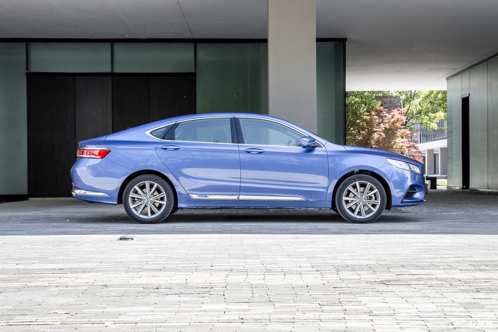 吉利汽车-博瑞PHEV