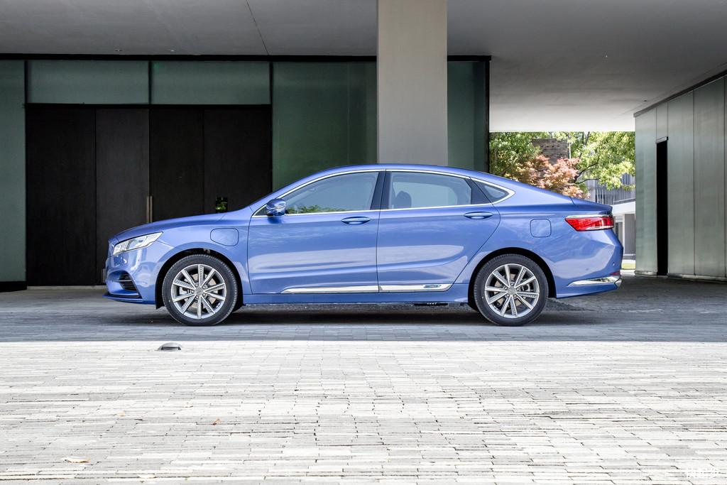 吉利汽车-博瑞PHEV