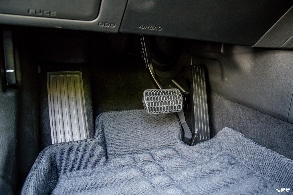 吉利汽车-博瑞PHEV