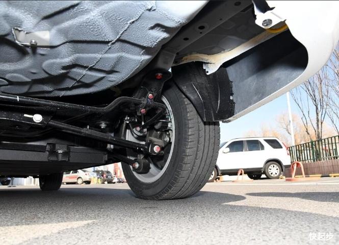 比亚迪-比亚迪e5