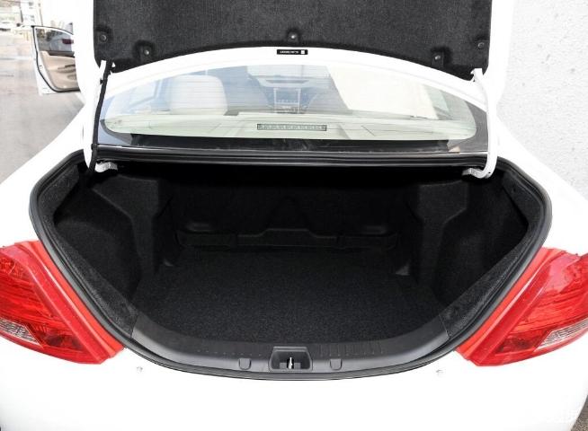 比亚迪-比亚迪e5