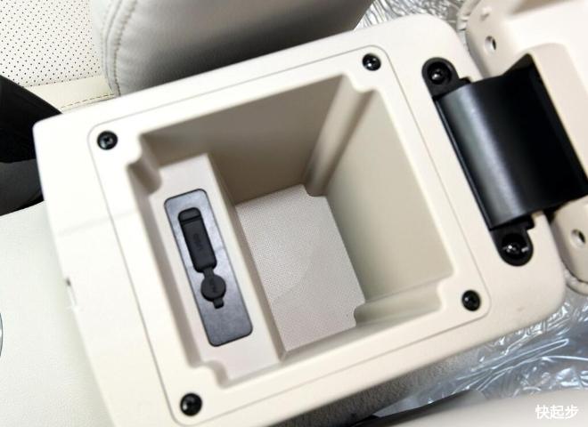 比亚迪-比亚迪e5