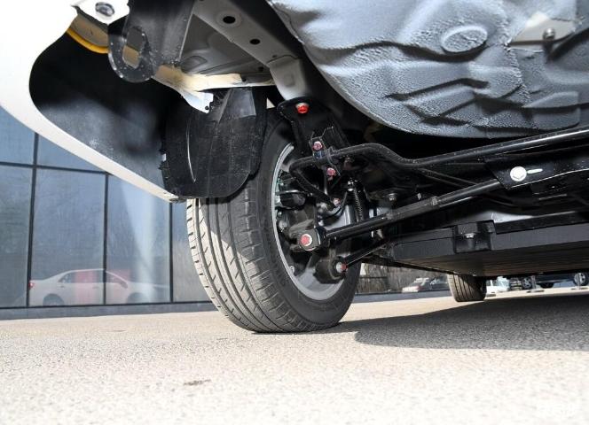 比亚迪-比亚迪e5