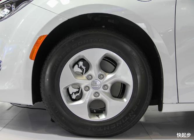 克莱斯勒-大捷龙PHEV