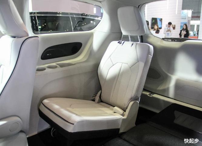 克莱斯勒-大捷龙PHEV