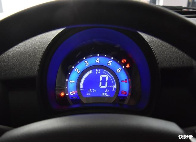 力帆汽车-力帆330EV