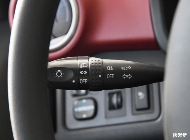 长安汽车-奔奔EV